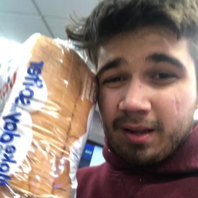 Profile Picture of CB (@chrisblaze_) on Twitter