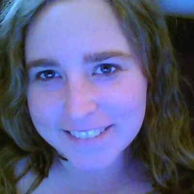 Profile Picture of Jennifer Joiner (@jenninwonderlnd) on Twitter