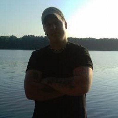 Profile Picture of Champ Truex (@KylScottTruex) on Twitter