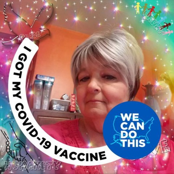 Profile Picture of Debra Bargeron (@orcablew) on Poshmark