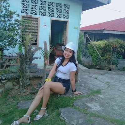 Profile Picture of Joy Clamucha (@ClamuchaJoy) on Twitter