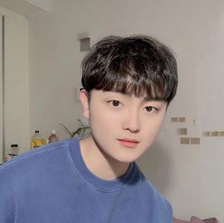 Profile Picture of 박주양 (@&) on Facebook