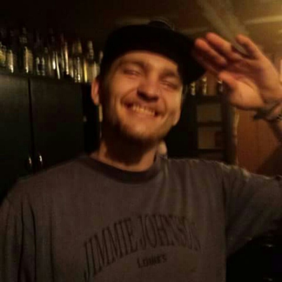 Profile Picture of David Hatcher (@davidhatcher) on Poshmark