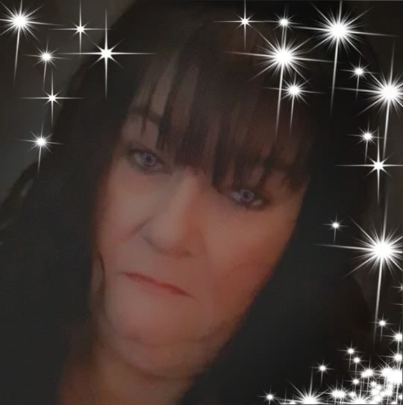 Profile Picture of Deborah Mitchell (@deborahmitch535) on Poshmark