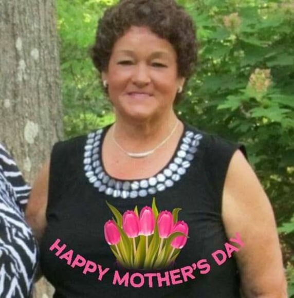 Profile Picture of Mavis Strickland (@mestrickland50) on Poshmark