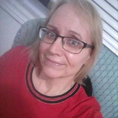 Profile Picture of Nancy Mac (@nancymacleod) on Twitter