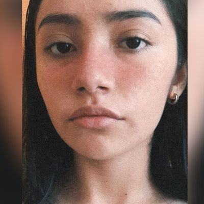 Profile Picture of Gladis Alvarado (@gladdieess) on Twitter