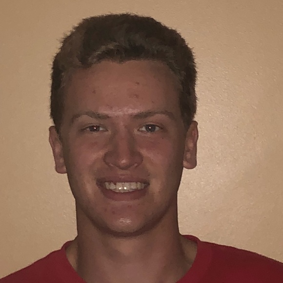 Profile Picture of Mitchell Brown (@mitchbrown4008) on Poshmark