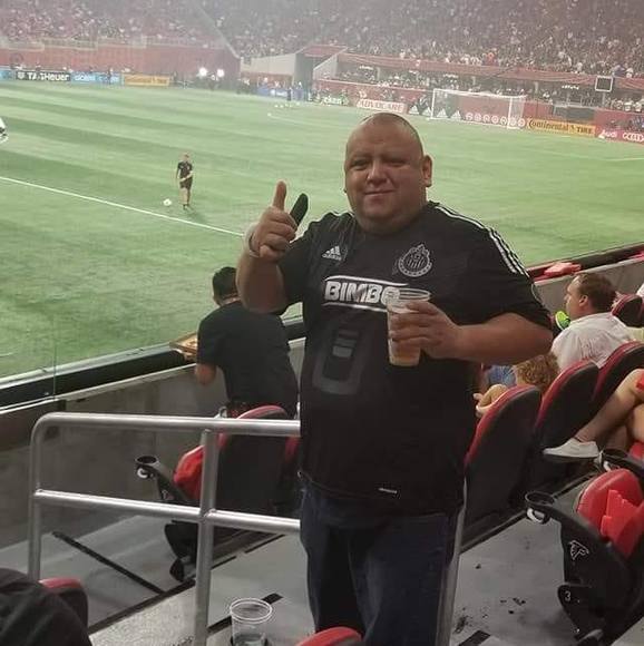 Profile Picture of Roberto neftali Camacho baca (@robertocambac) on Poshmark