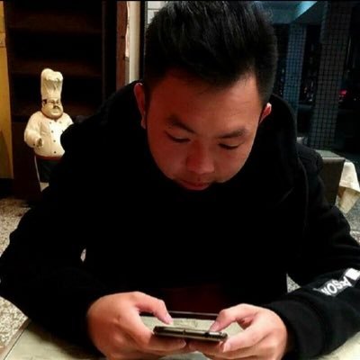 Profile Picture of Peter (@ASeynOCUyx7UvaS) on Twitter