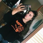 Profile Picture of Cecelia Flores (@ceceees_closet) on Instagram