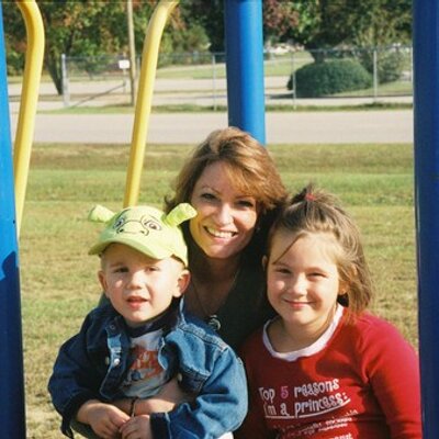 Profile Picture of Brendan Howell (@bighead2001) on Twitter