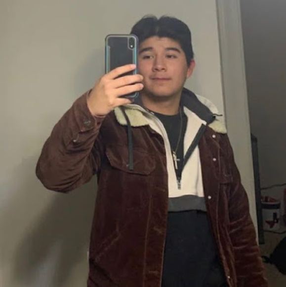 Profile Picture of Jimmy Jimenez (@jimmy92835) on Poshmark
