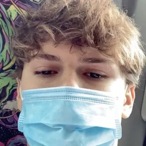 Profile Picture of Ivan Pavlovic (@ivanpavlovic) on Poshmark