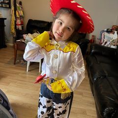 Profile Picture of jessicaconnington (@jessicaconnington) on Tiktok