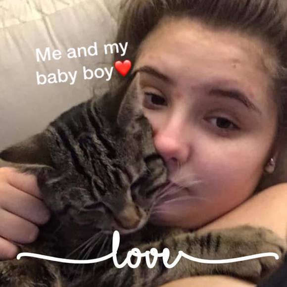 Profile Picture of Kylee Williams (@kyleewilliam664) on Poshmark