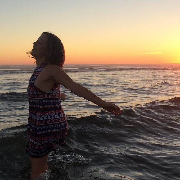 Profile Picture of Haley Bosse (@haboss16) on Poshmark