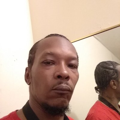 Profile Picture of David Hollins (@DavidHo13043331) on Twitter