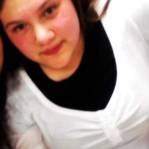 Profile Picture of Emily Salgado (@salgadoemily) on Myspace