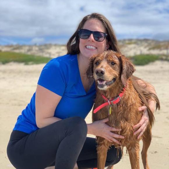 Profile Picture of Chrissy Huxley (@chuxdpt) on Poshmark