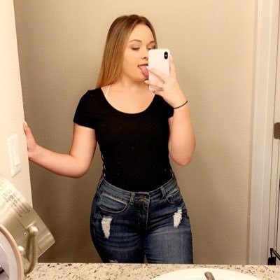 Profile Picture of Hailey Reid (@haileyreid99) on Twitter