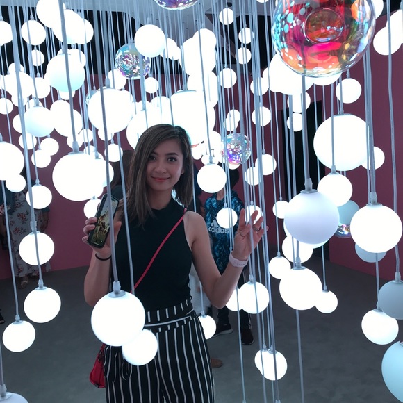 Profile Picture of Loannie O (@loannphi) on Poshmark