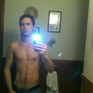 Profile Picture of Lorenzo Fugate (@rebalsneverdie142) on Myspace