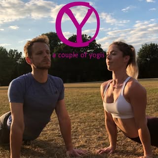 Profile Picture of A Couple of Yogis (@a_coupleofyogis) on Instagram