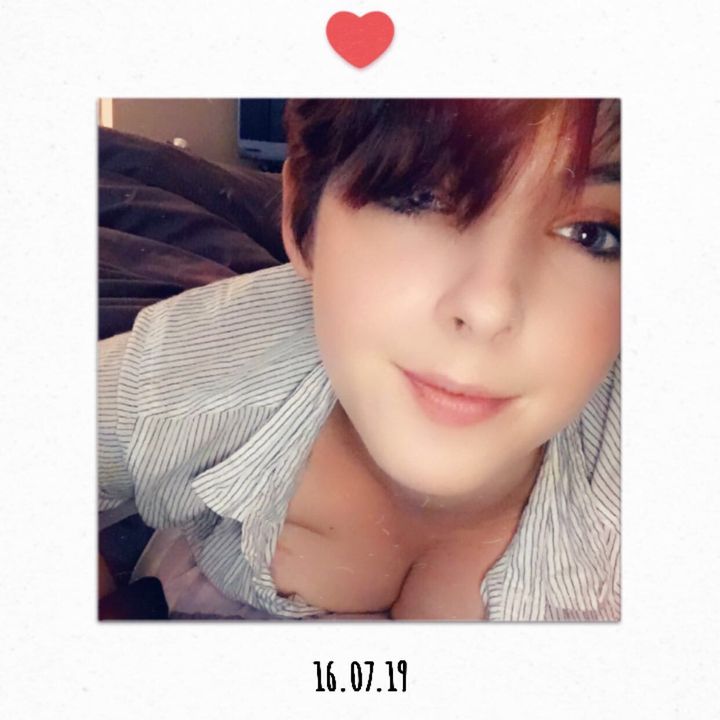 Profile Picture of   Kira Rocky Robin... (@kirarockyrobincas) on Tiktok