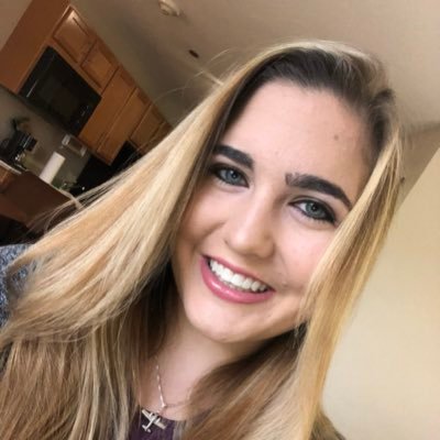 Profile Picture of Erica (@ericaa_swenson) on Twitter