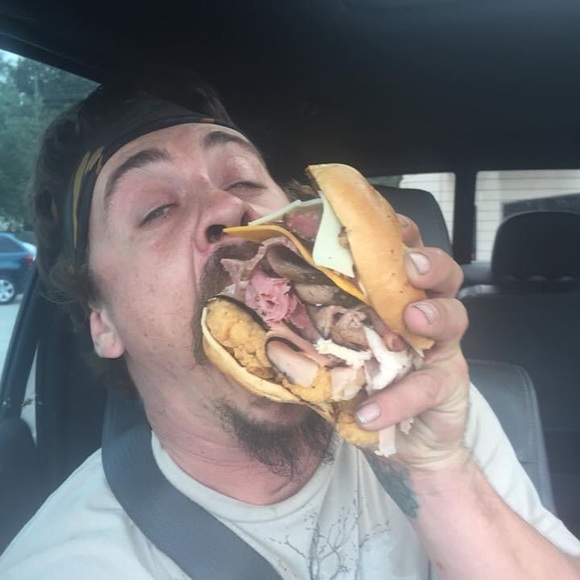 Profile Picture of David Andrews (@davidandrews634) on Poshmark