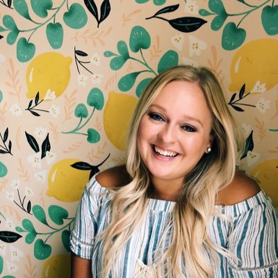 Profile Picture of Alisha Mitchell (@alishabmitchell) on Twitter