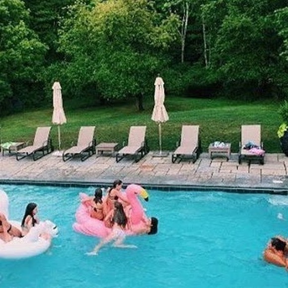 Profile Picture of Marjorie Catney (@mcatney) on Poshmark