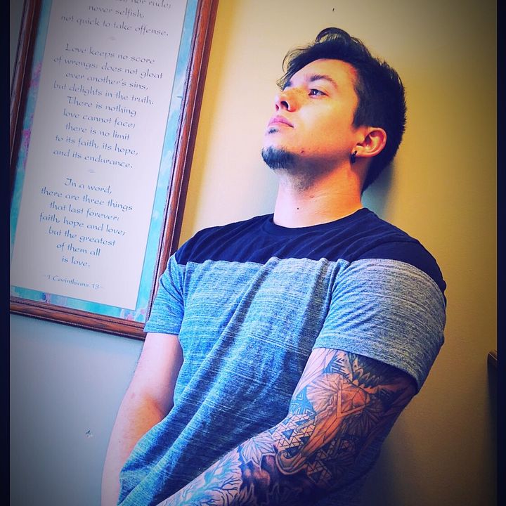 Profile Picture of Andrew Eichh (@andreweichh) on Tiktok