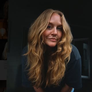 Profile Picture of Steph Jones ♡ (@iamstephjones) on Instagram