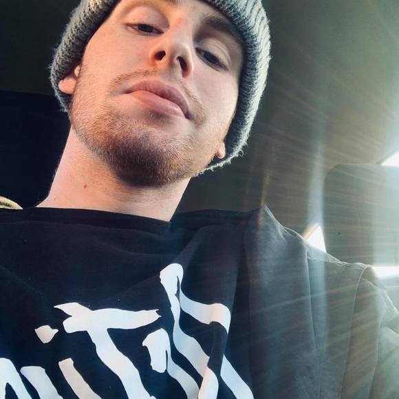 Profile Picture of Joshua Ross (@jaaaassshhh) on Poshmark