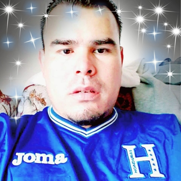 Profile Picture of F Fuentes (@ffuentes387) on Poshmark