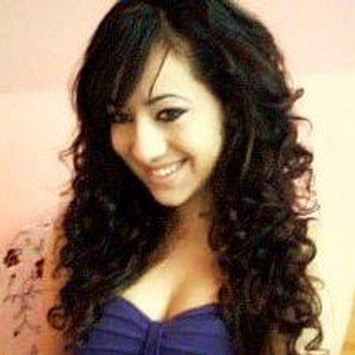 Profile Picture of Aida Abdulović (@BlaackPeaarl21) on Twitter