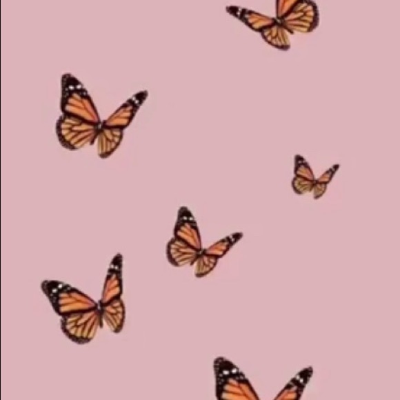 Profile Picture of Ivy Torres (@ixivy) on Poshmark