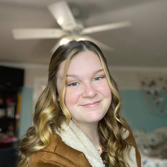 Profile Picture of Jaimee Althouse (@althousejaimee) on Poshmark