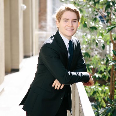 Profile Picture of Dan DeMonte II (@danthepuckman) on Twitter