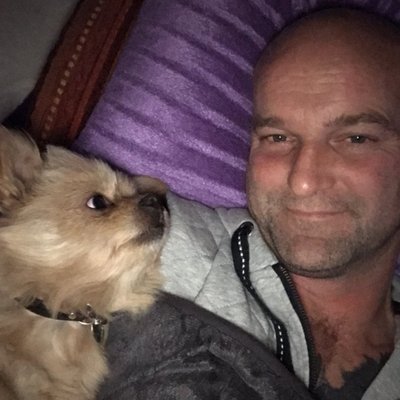 Profile Picture of Epple Michael (@EbbyEpple) on Twitter