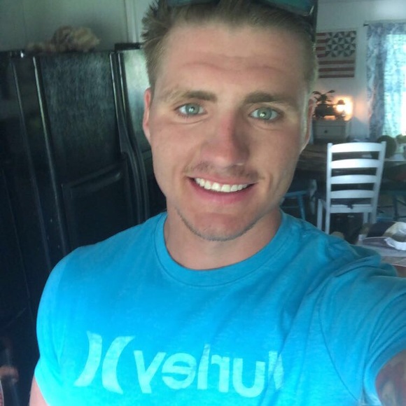 Profile Picture of Chris Simpler (@topher1094) on Poshmark