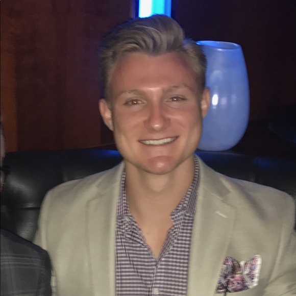 Profile Picture of Benjamin Williams (@benwill1997) on Poshmark