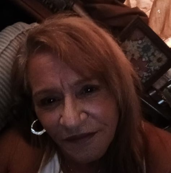 Profile Picture of Cat Petrucelli (@cathipet) on Poshmark