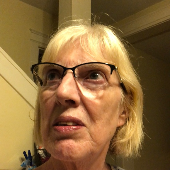 Profile Picture of Jane Fletcher (@jkfletch) on Poshmark