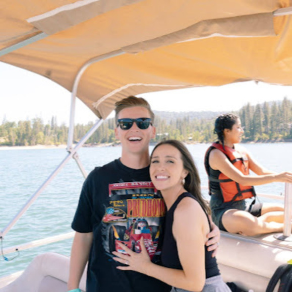 Josh Minton - Poshmark Profile Picture of Josh Minton (@josh_minton) on Poshmark