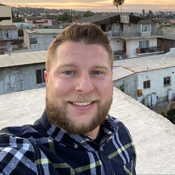 Profile Picture of Michael Amodeo (@michaelamodeo) on Poshmark