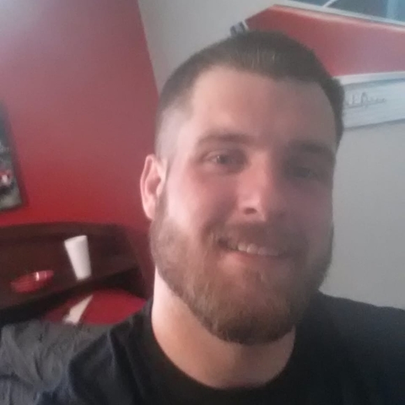 Profile Picture of Caleb Brumfield (@calebbrumfield) on Poshmark