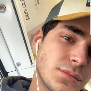 Profile Picture of Christian Hanshaw (@chrishanshaw_) on Instagram
